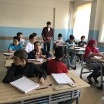 ogrencilerimize-40-ayet-ve-40-hadis-kartelasi-dagittik (10)