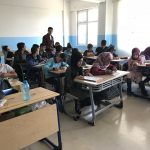 ogrencilerimize-40-ayet-ve-40-hadis-kartelasi-dagittik (12)